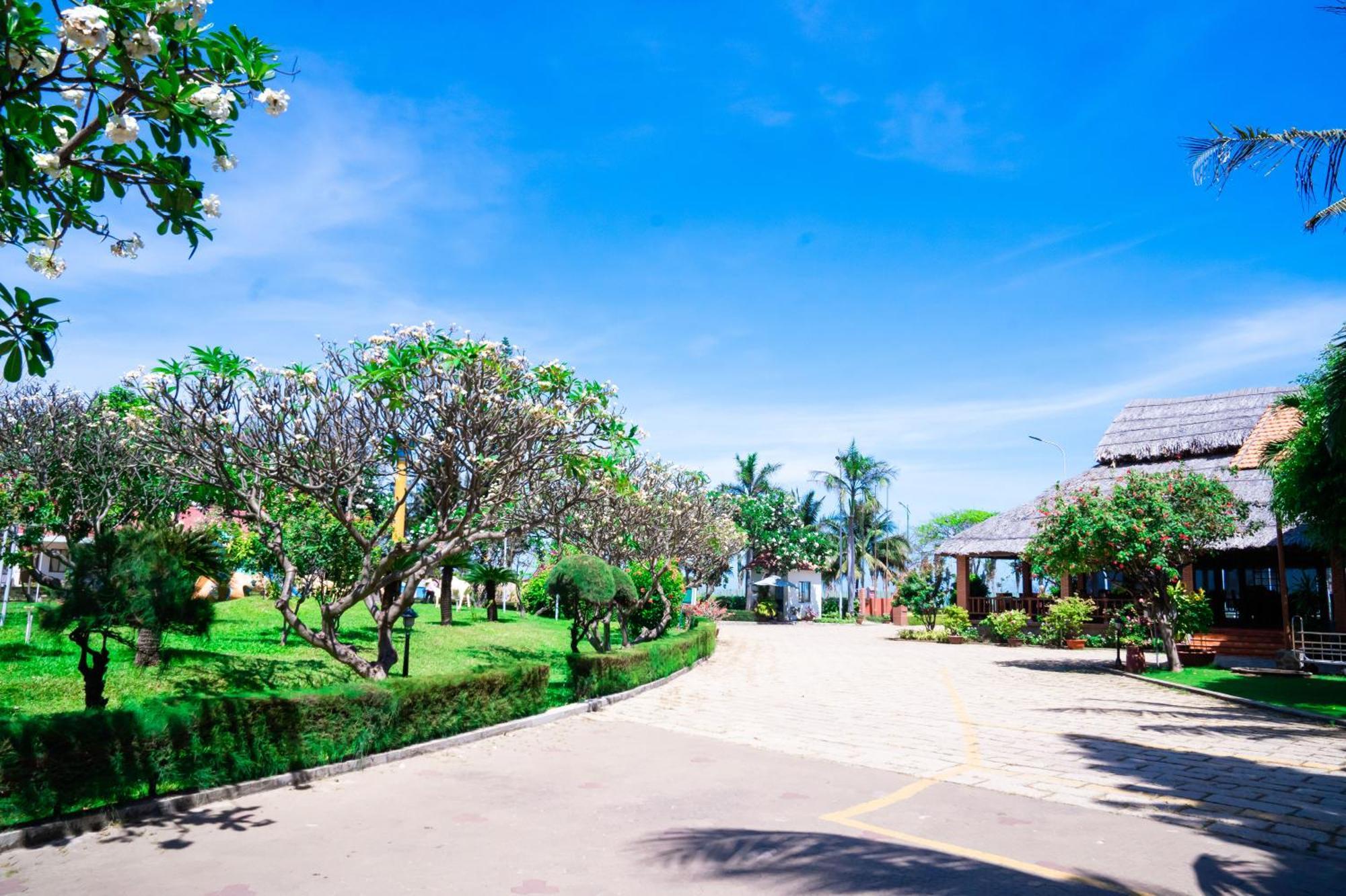 Lotus Vung Tau Resort & Spa Esterno foto